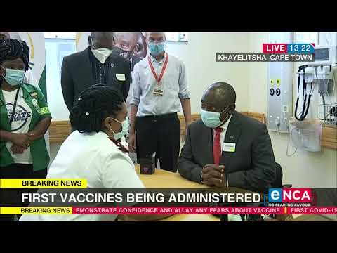 President Cyril Ramaphosa receives COVID 19 vaccine