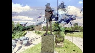 Neil Diamond - He Ain&#39;t Heavy, He&#39;s My Brother (Lyrics) Legenda Inglês - Português