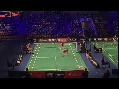 Line Kjærsfeldt lider overraskende nederlag til Line Christophersen: Se matchbolden her