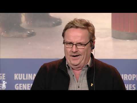 The Other Side of Hope: Sakari Kuosmanen canta un tango