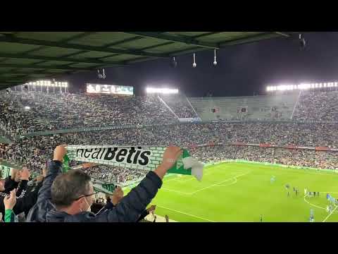 Real Betis 0 -0 Zenit St. Petersburg . El Benito Villamarín celebra la clasificación a octavos