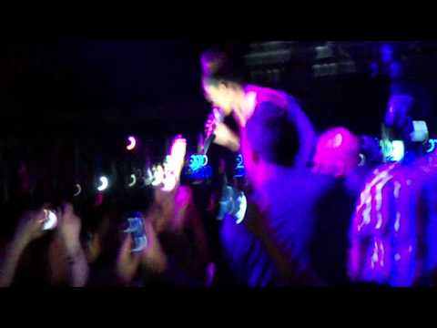 Clara Morgane au Christie's à Orléans - 2