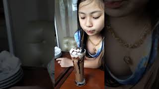 Download lagu SHE DOESN'T LIKE COFFEE mp3