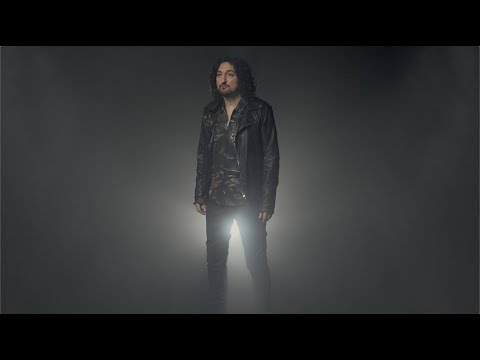 Di Leva - Heroes (Official Video)