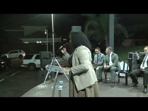 Irmã Josane no culto evangelístico em Caçu Goiás 18/7/26