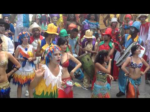 Carnival fun in Havana New Year's Eve 2014