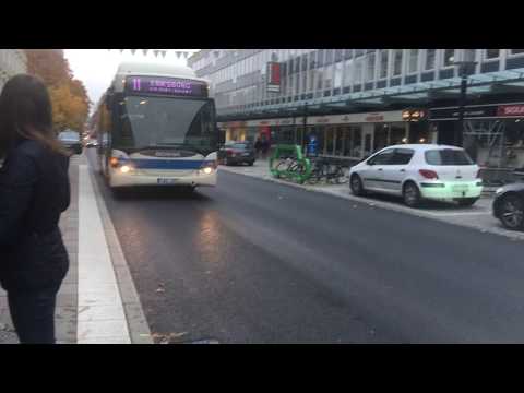 Bus ride line 11 from Källgatan to Axel Oxenstiernas Gata.