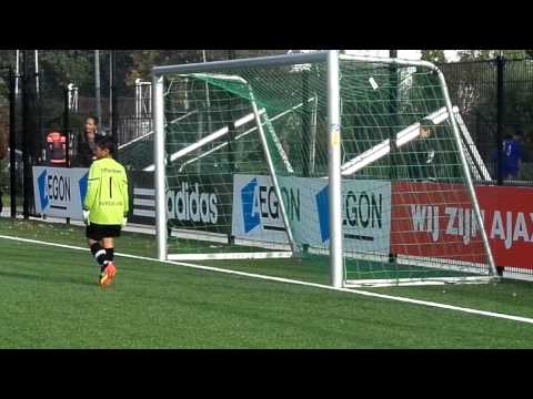 Strafschoppen Ajax F1 - FC Abcoude F1 (za. 05 okt.13)