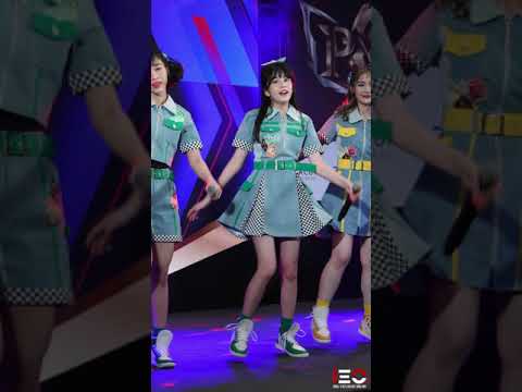 4K[Fancam] Ratah BNK48 -  Kimi wa melody - ROV Battle