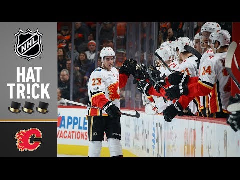 Sean Monahan nets three PPGs for his first NHL hatty