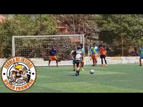 Gol de Falta do Léo (escolinha de futebol união formosa) #uniaoformosa