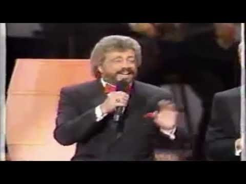 The Statler Brothers  A nice tribute to Minnie Pearl