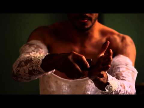 Pena Mais Que Perfeita video