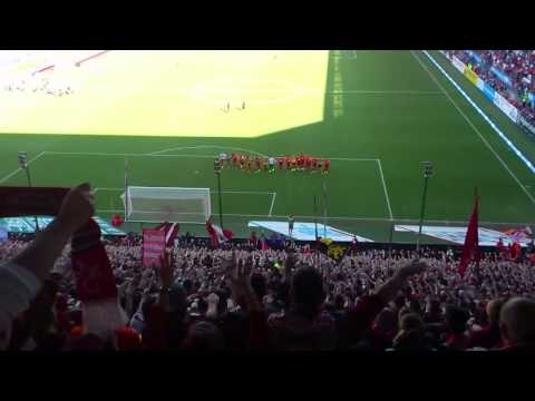 Sieg Feiern!: 1.FC Kaiserslautern - Karlsruher SC 2:0 [04.10.2014]