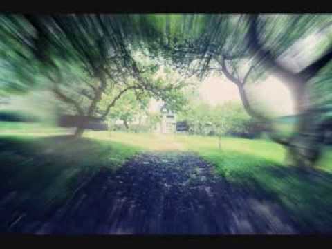 (AACHEN) Momo Hancer & Mecsummer Ft. Hava - FALDA AYRILIK VAR 2013