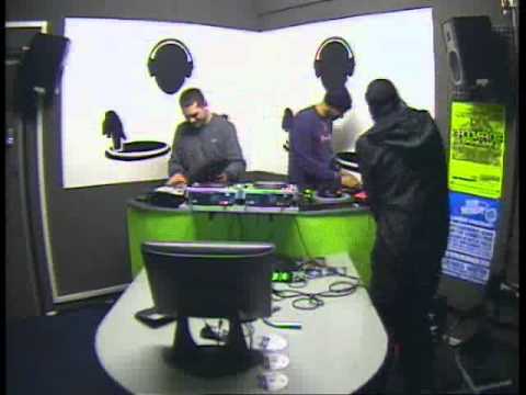 HEAVY ARTILERY M.C STORMIN INTERVIEW AND GUEST SHOW DRUM AND BASS DNB TV 4-11-10.wmv