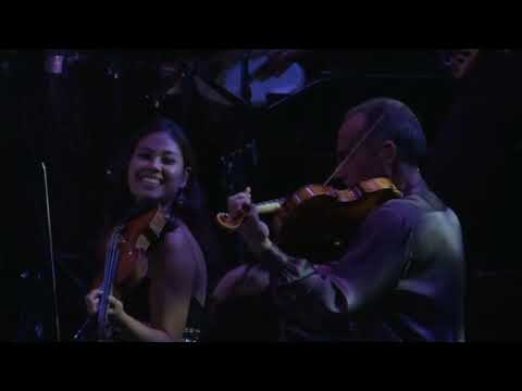 YANNI's Unforgettable World Tour: A Celebration of Timeless Classics!