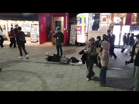 2022년10월24일  홍대. 김카가와유 버스킹