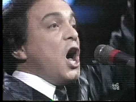 OTI 89 Guatemala - Traigo la voz - Roberto Rey