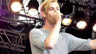 Lars Vaular glemmer teksten LIVE TORGALLMENNNINGEN