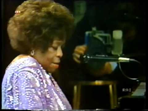 Sarah Vaughan in Italy (Tea for two)