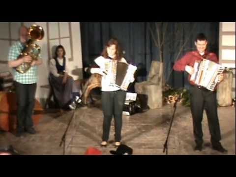 Pod gospodično - Ob koncu tedna (Ljudski godci - Ljubno)