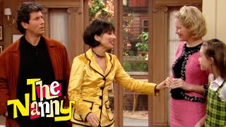 Maxwell And The Kids Go To A Family Reunion | The Nanny