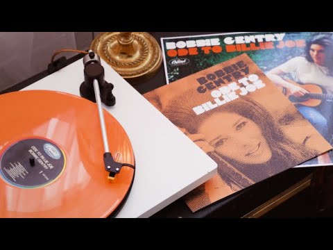Bobbie Gentry 'Ode to Billie Joe' | Country October 2023 | VMP