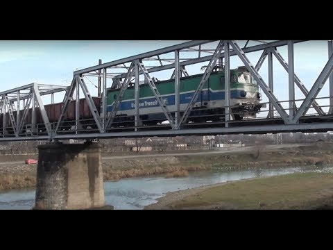 Tren de marfa Unicom pleaca din Suceava spre Argestru cu EA355 - 29.11.2019