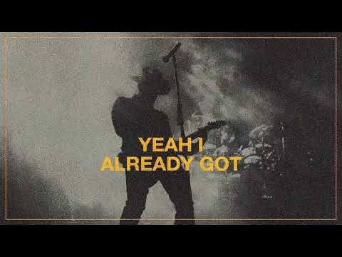 Listen To The Radio - Dustin Lynch