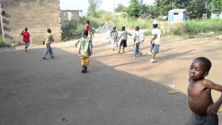 preview picture of video 'Ghanaian kids playing with the Telemundo soccer ball'