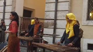 Rayuan Pulau Kelapa - Rumah Angklung Indonesia