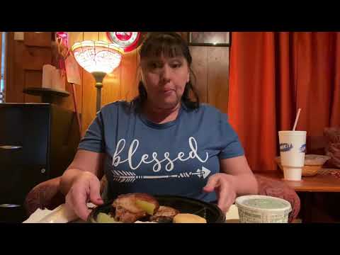 Cracker Barrel apple pork chops