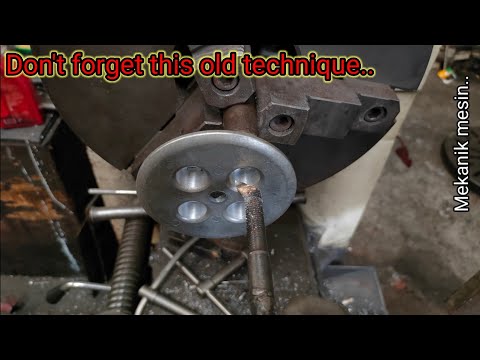 The old technique of turning the house springs motorcycle clutch