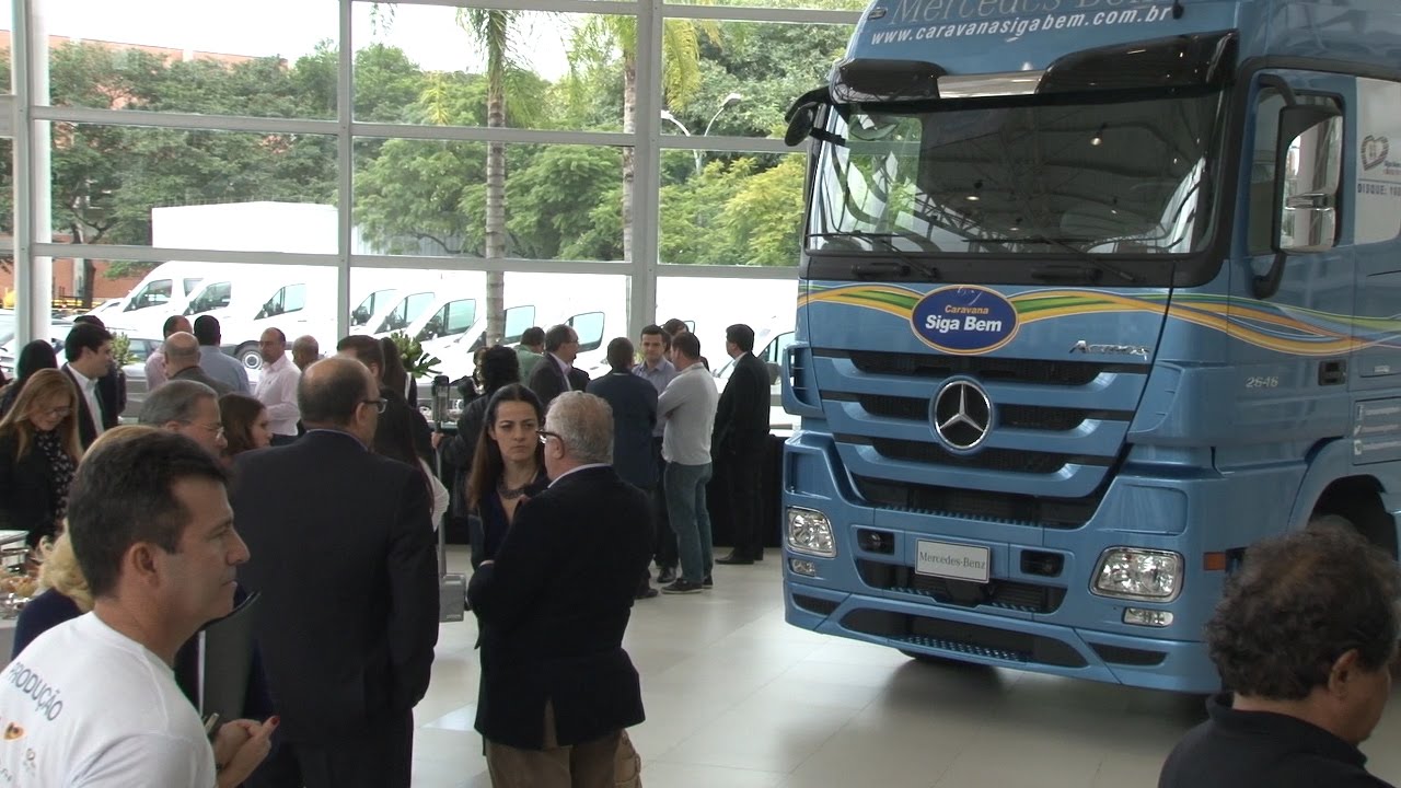 Caravana Siga Bem conscientiza caminhoneiros