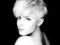 Robyn ~ Hang With Me Acoustic (with lyrics ...