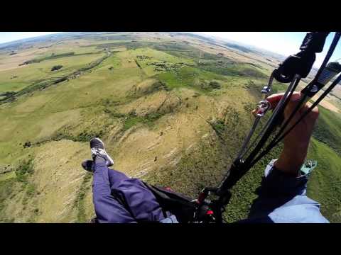 Vuelo en parapente en cerro El Perdido, Lavalleja, Uruguay