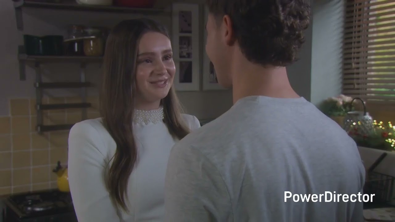 YouTube Thumbnail Downloader FULL HQ IMAGE