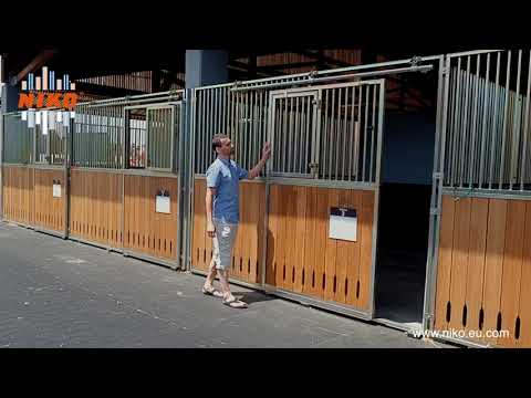 Sliding partitions for stables and equine buildings