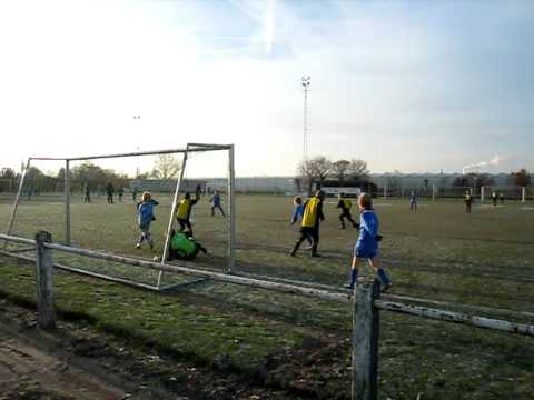 FC Katelijne - KVB: Jan-Laurens treft de paal