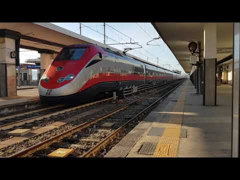 Treno Alta Velocità Freccia Rossa ETR500 12 Freccia Rossa 9585 Torino Porta Nuova-Reggio di C.C.