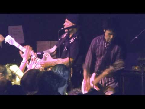 "Knowledge" (Live) - Green Day w/Tim Armstrong - Berkeley, Gilman - May 17, 2015