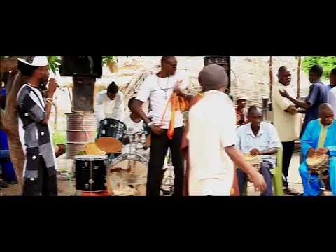 King abib & coddé Omar ( doygal yanii hommage à maayo diao