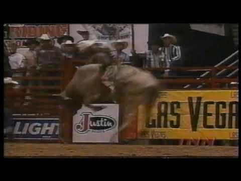 Chris Shivers vs Dirty White Boy - 98 PBR Houston (90.5 pts)
