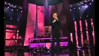 11 - Popurri (He Renunciado a Ti,Mi Niña,Buscando) - Cristian Castro