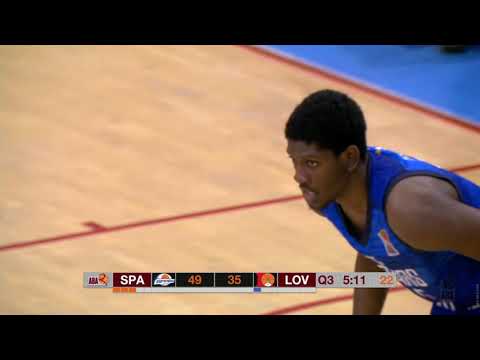 Lamont West elevates for a fierce two-handed slam (Spars - Lovćen 1947, 11.11.2021)