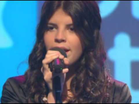 Nikki Yanofsky sings God Bless the Child