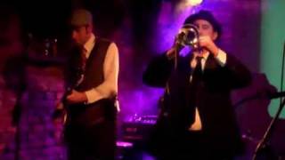 Paundy live at Alchemia, in Krakow Poland