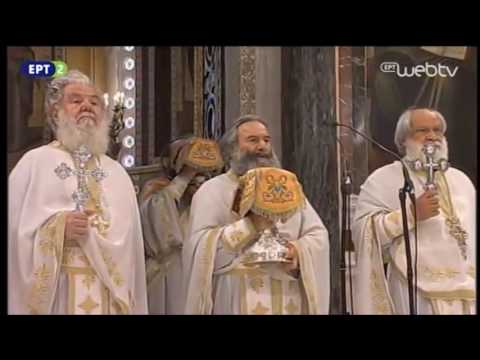 Orthodox Divine Liturgy - Beautiful Great Entrance