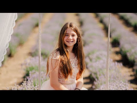 Sophia Antoniac - Creioane colorate                                   Academia de Arte Modus Vivendi